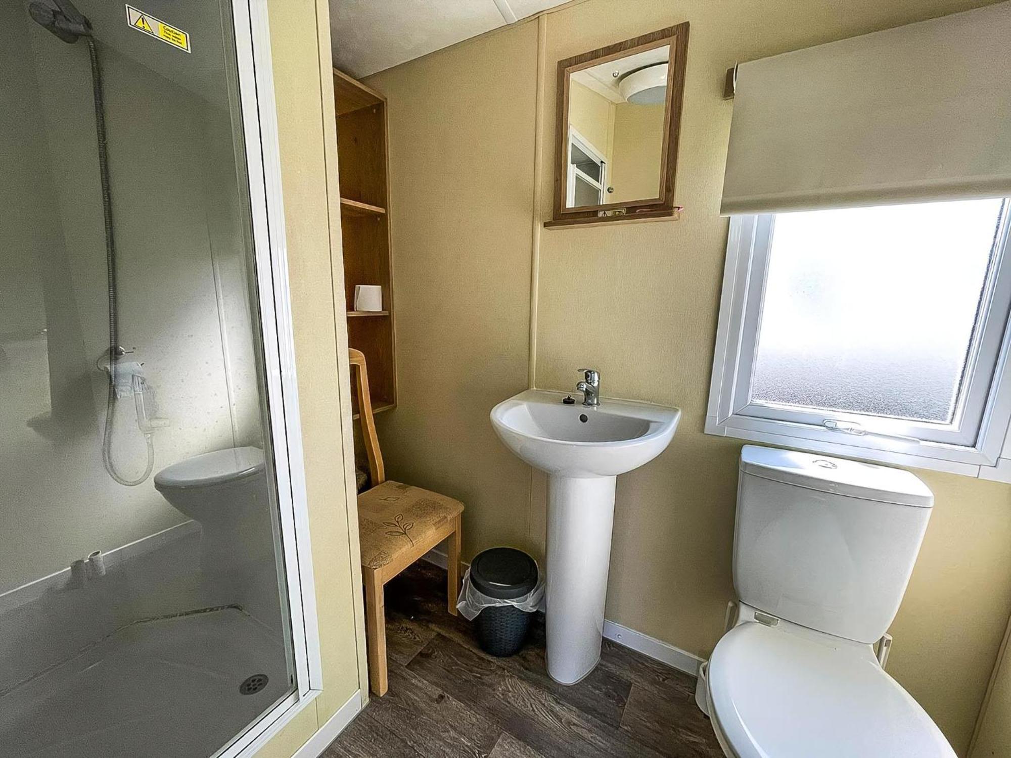 Lovely 6 Berth Caravan At Sunnydale Holiday Park Ref 35375S Лаут Екстер'єр фото