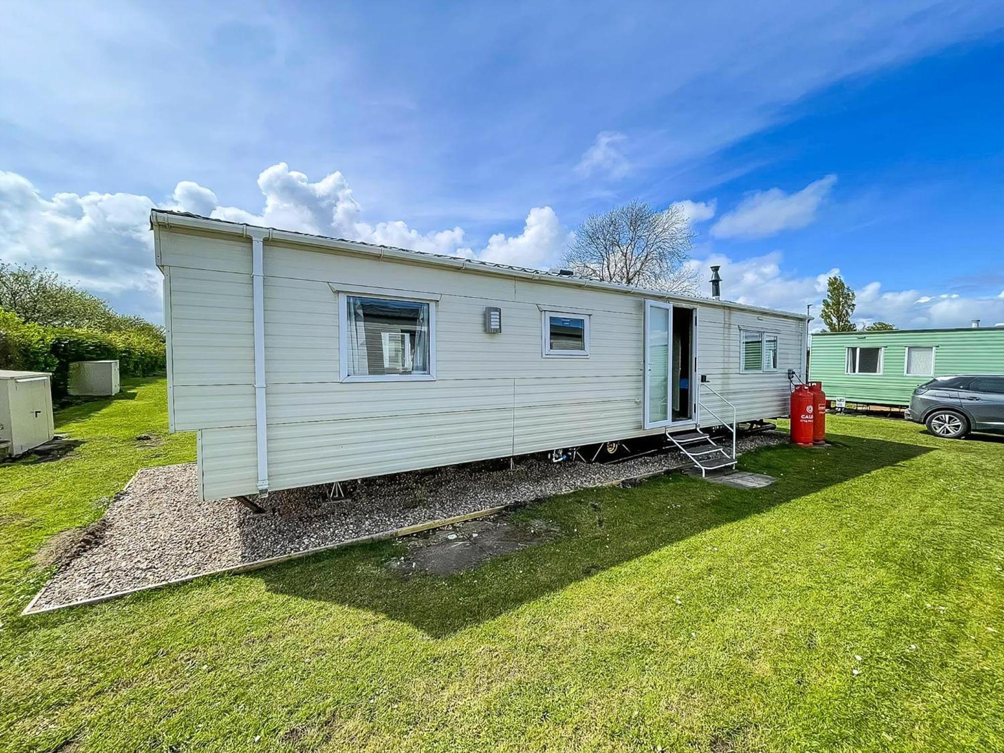 Lovely 6 Berth Caravan At Sunnydale Holiday Park Ref 35375S Лаут Екстер'єр фото