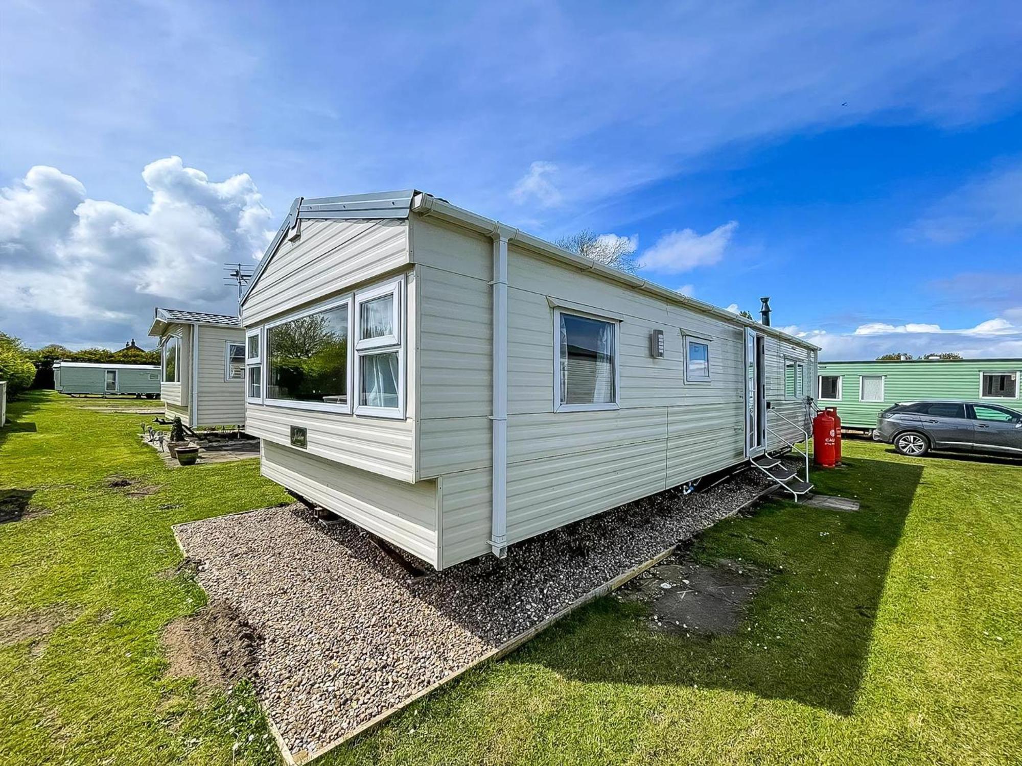 Lovely 6 Berth Caravan At Sunnydale Holiday Park Ref 35375S Лаут Екстер'єр фото