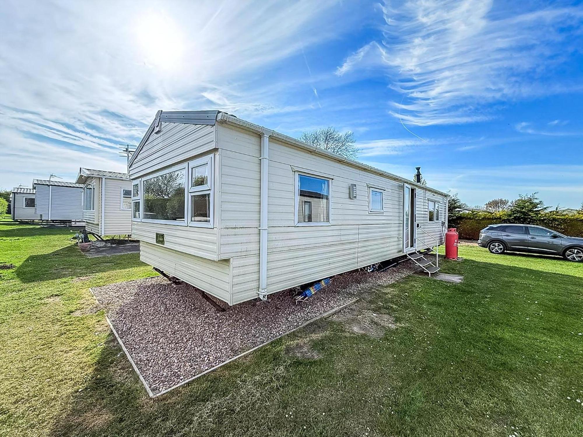 Lovely 6 Berth Caravan At Sunnydale Holiday Park Ref 35375S Лаут Екстер'єр фото