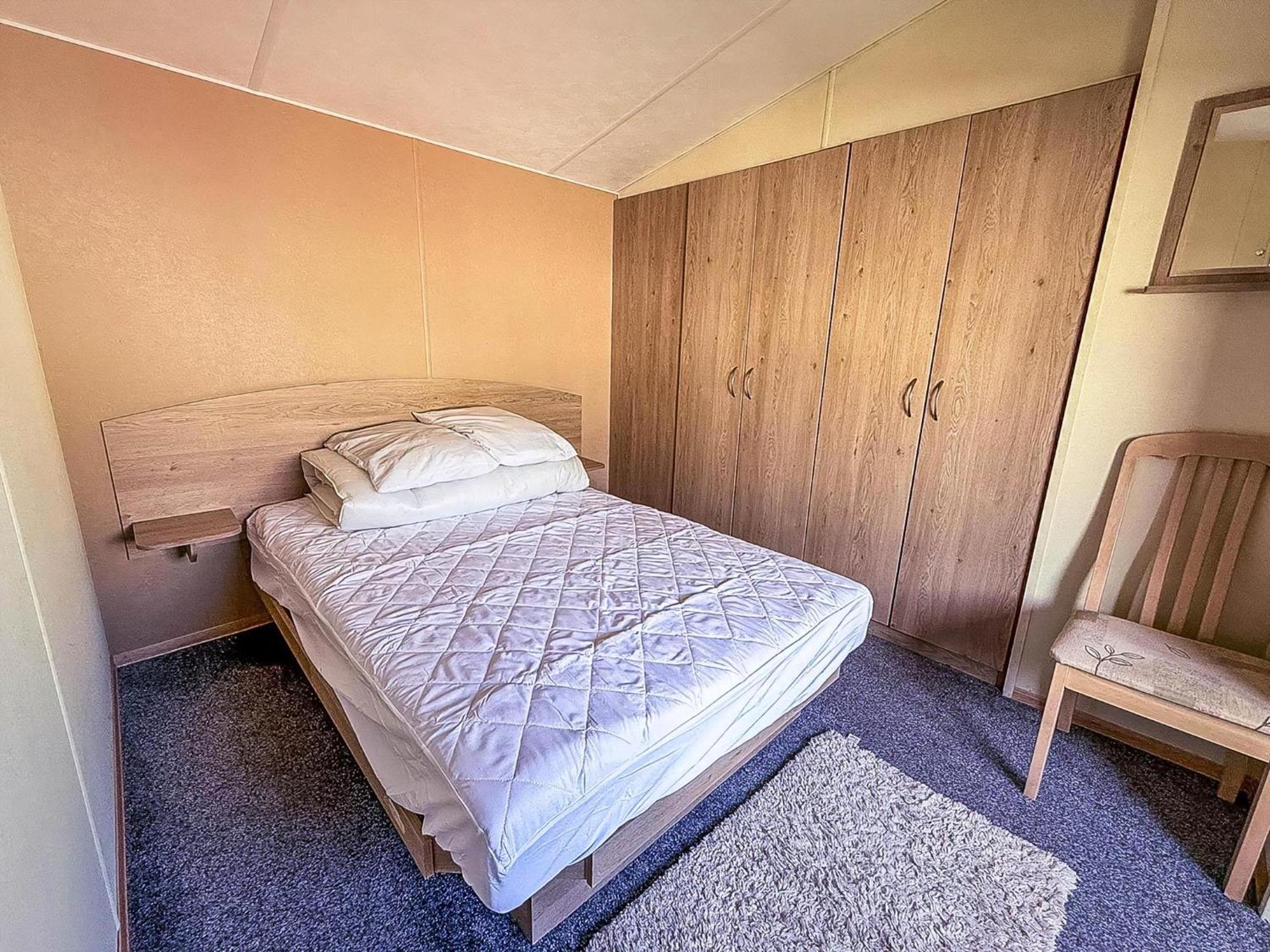 Lovely 6 Berth Caravan At Sunnydale Holiday Park Ref 35375S Лаут Екстер'єр фото